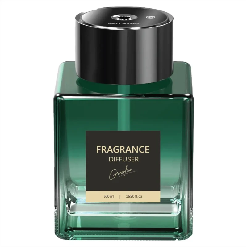 فواحة عطر Green Lion Mega – رائحة العود وخزان 500 مل أخضر
