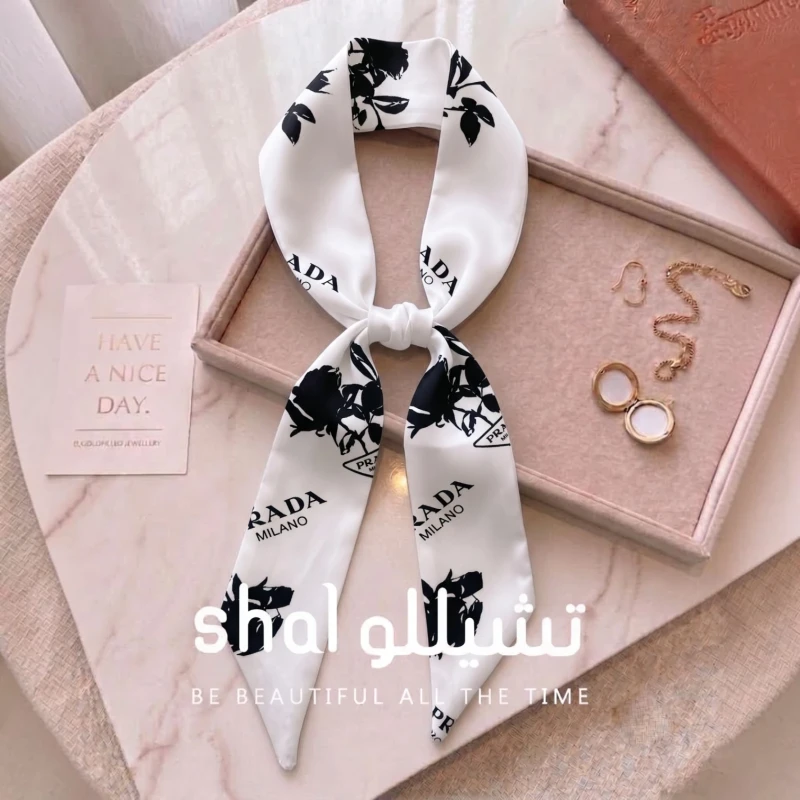 فولار ساتان نسائي منقوش