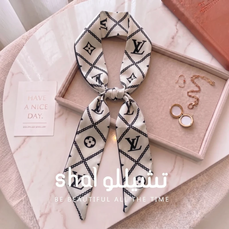فولار ساتان نسائي منقوش